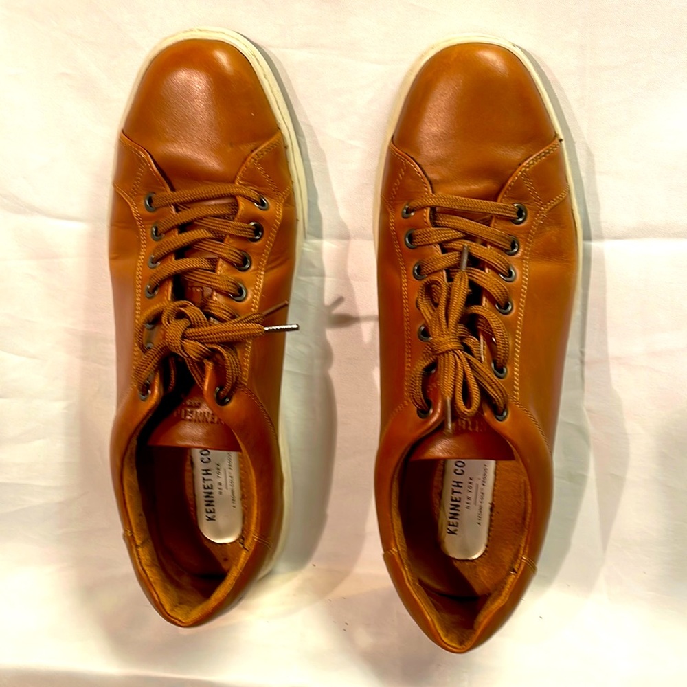 Great shoes!  Only worn a few times